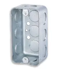 [800100] CAJA 2'' X 4'' X 1 1/2'' KO 1/2"
